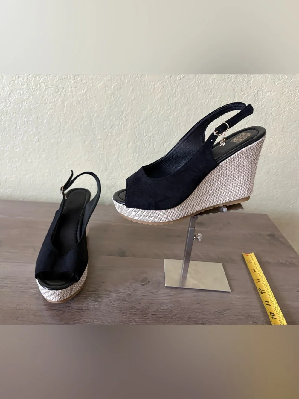 NWOT Black Peep Toe Slingback Wedge Sandals Woven Platform Size 39
